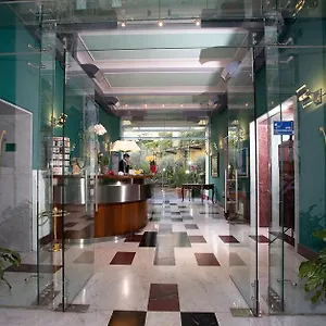 **** Hotel Ateneo Garden Palace Italia